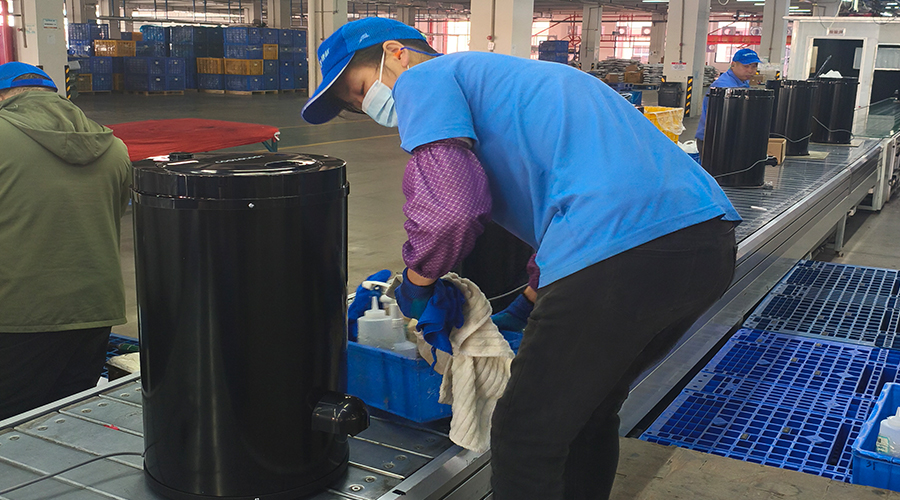 高速脫水機(jī) 高速脫水機(jī)